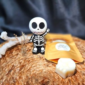 I want to Jump Your Bones Gift Kit